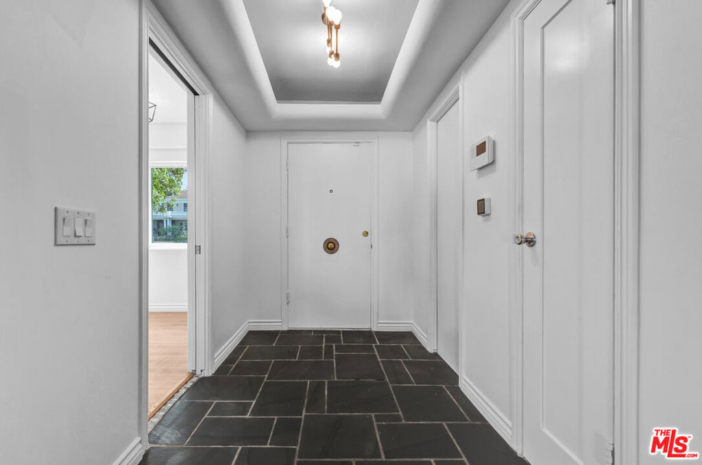 1801 Buckingham Road Property Photo 4