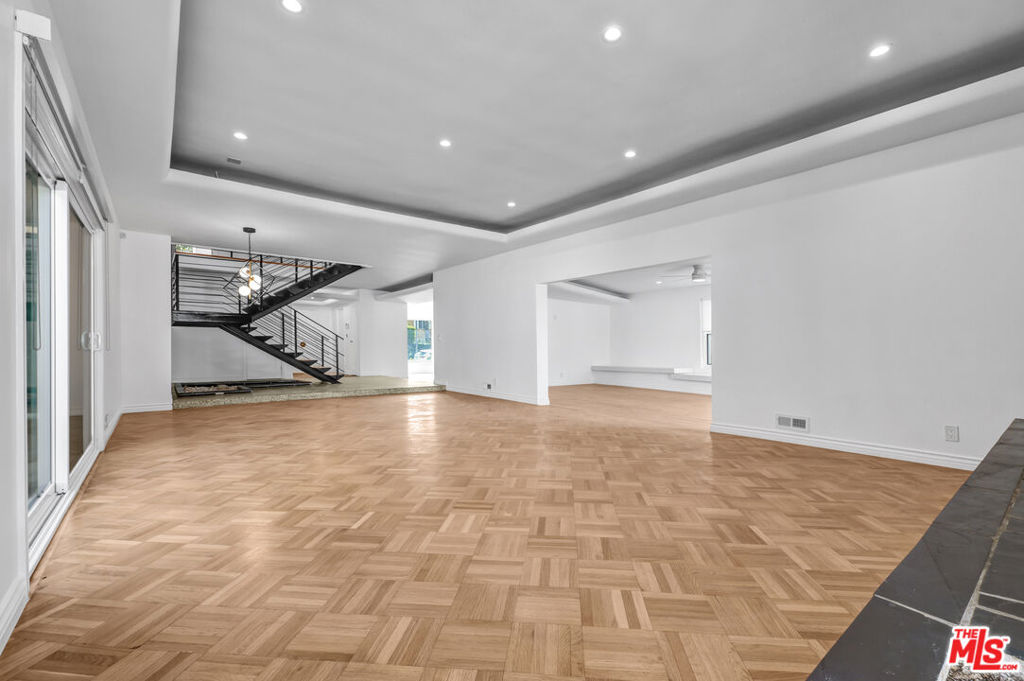 1801 Buckingham Road Property Photo 10