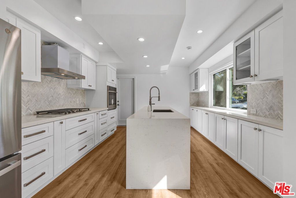 1801 Buckingham Road Property Photo 12