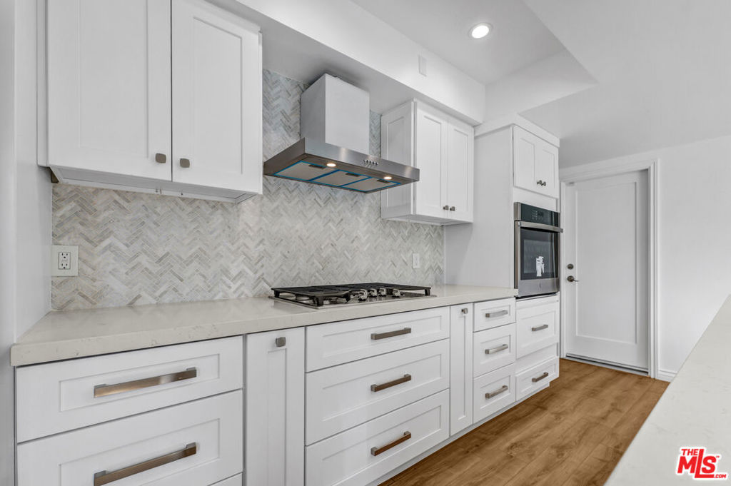 1801 Buckingham Road Property Photo 14