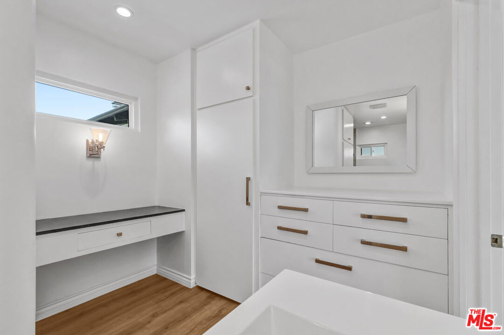 1801 Buckingham Road Property Photo 30
