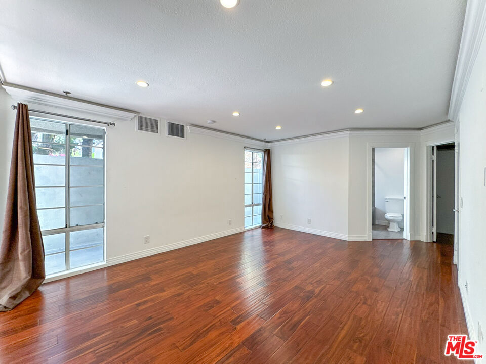 1733 Malcolm Avenue 7 Property Photo 17