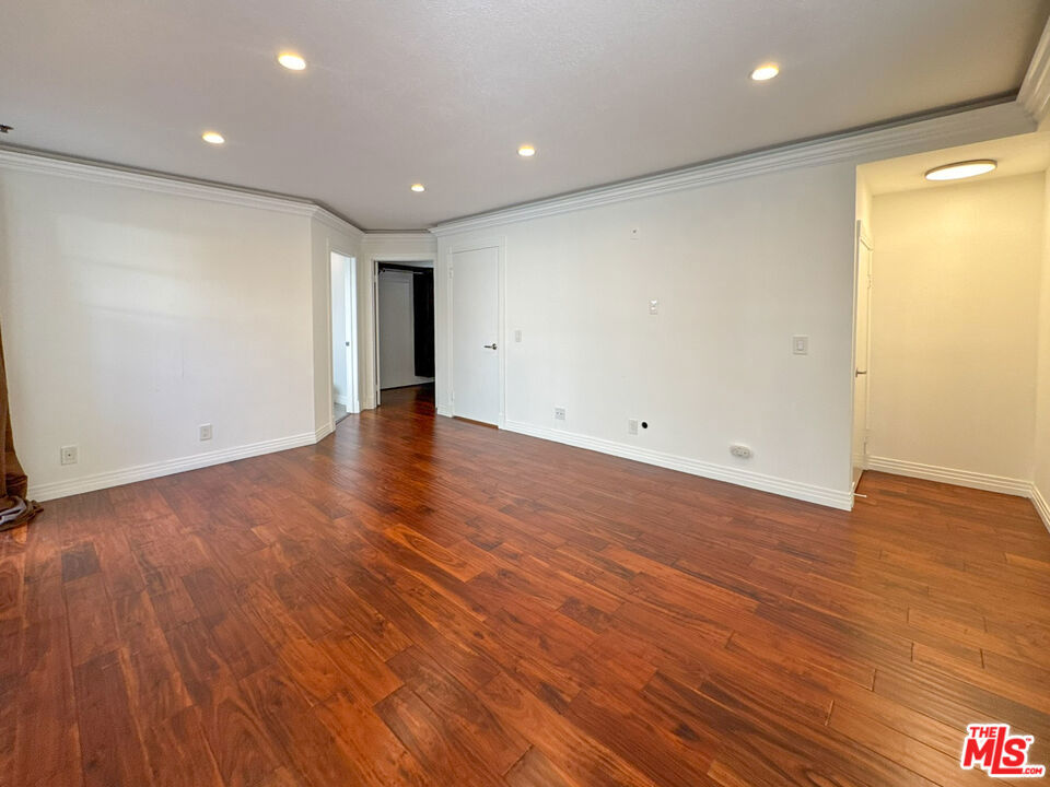 1733 Malcolm Avenue 7 Property Photo 19