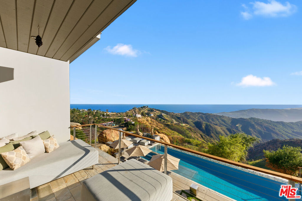26864407 Property Photo 18