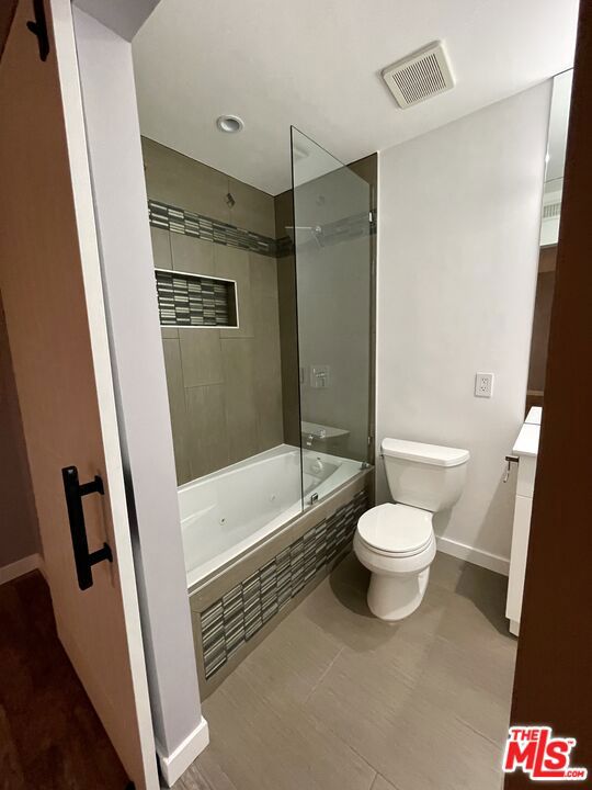 10817 Whipple Street 18 Property Photo 12