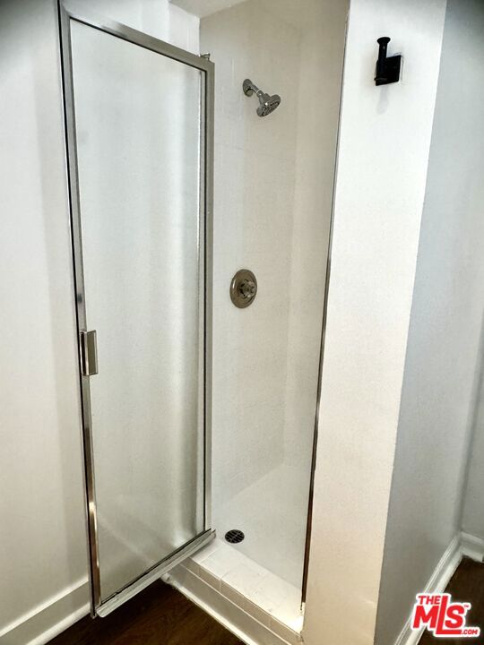 5724 La Mirada Avenue Property Photo 17
