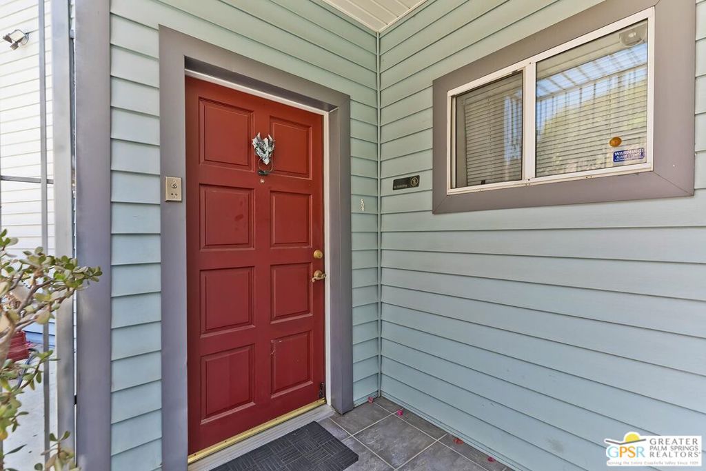 2350 San Marco Drive Property Photo 3