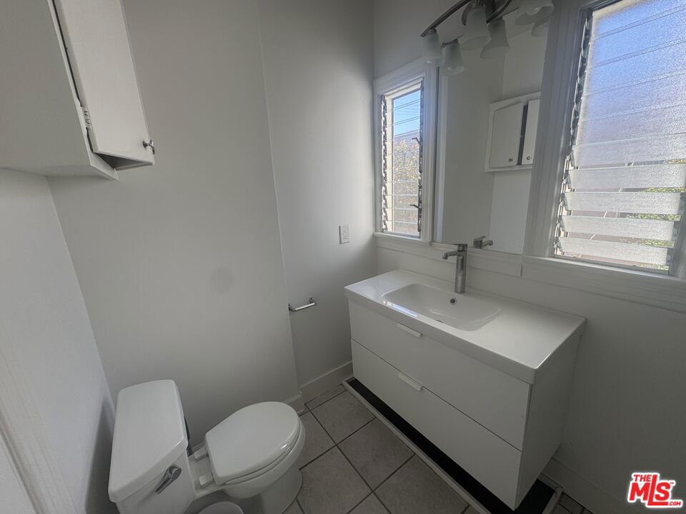 245 N Swall Drive Property Photo 8