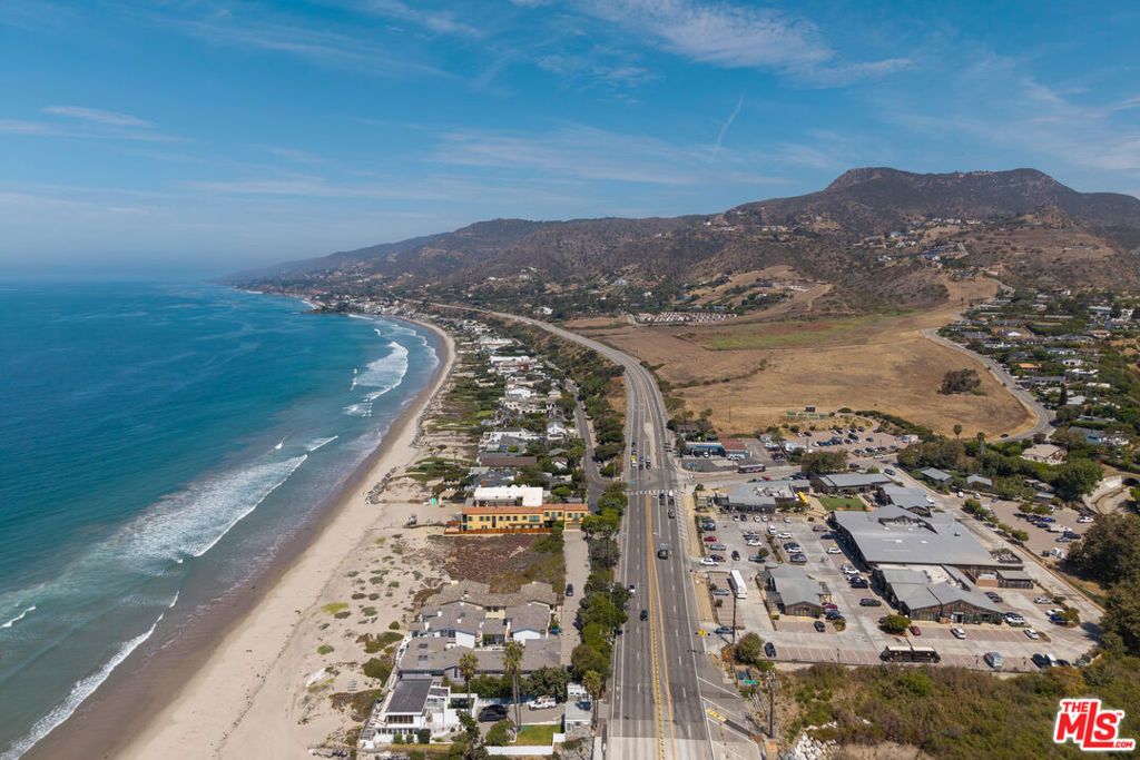 6277 Sea Star Drive Property Photo 45