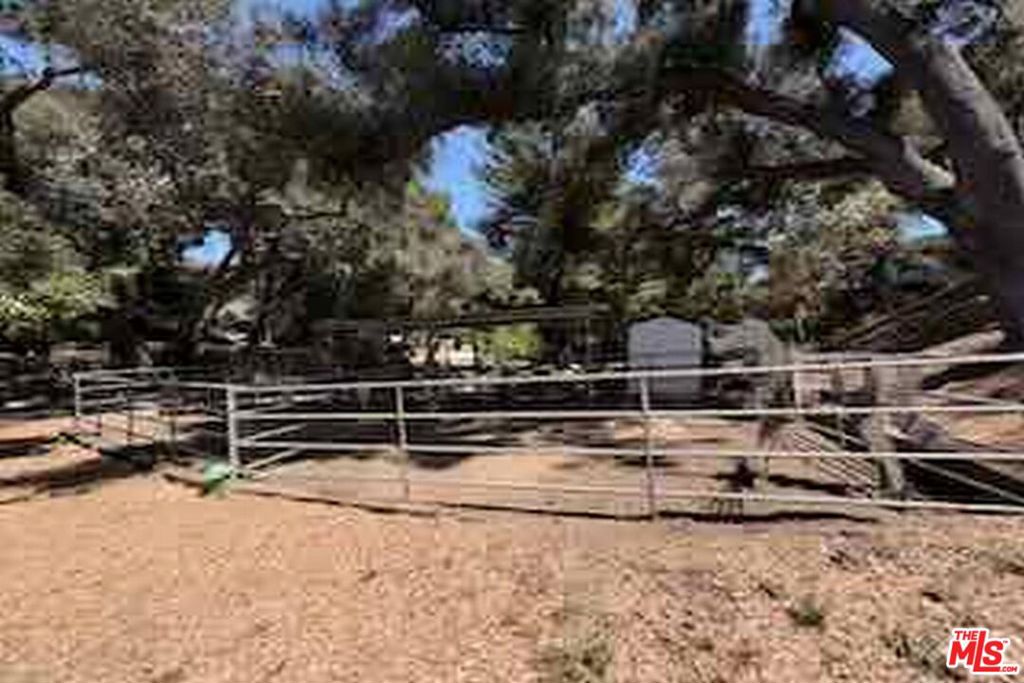 805 Malibu Meadows Drive Property Photo 58