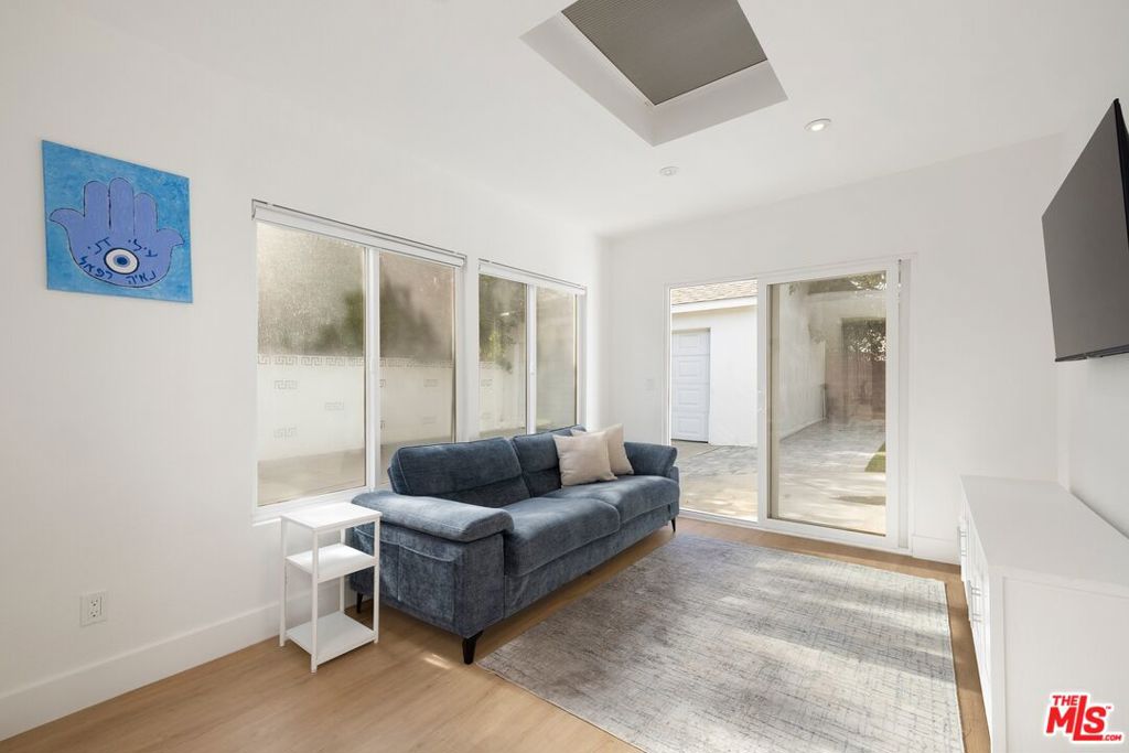 9719 Kirkside Road Property Photo 17