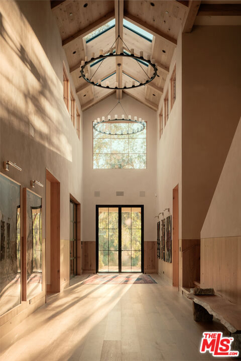 5350 Round Meadow Road Property Photo 14