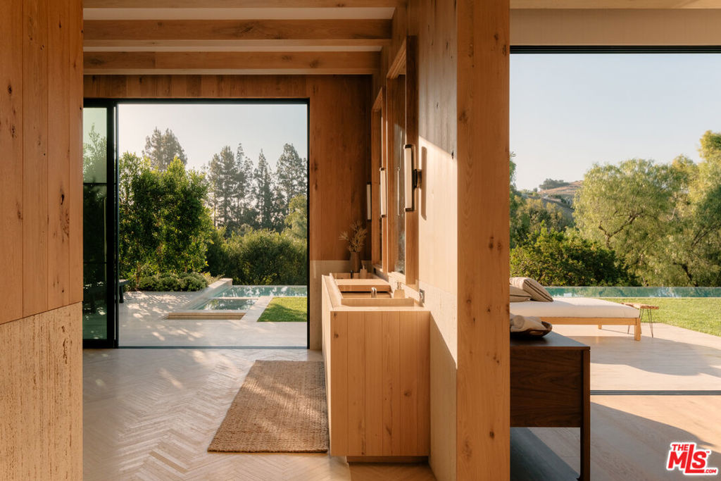 5350 Round Meadow Road Property Photo 45