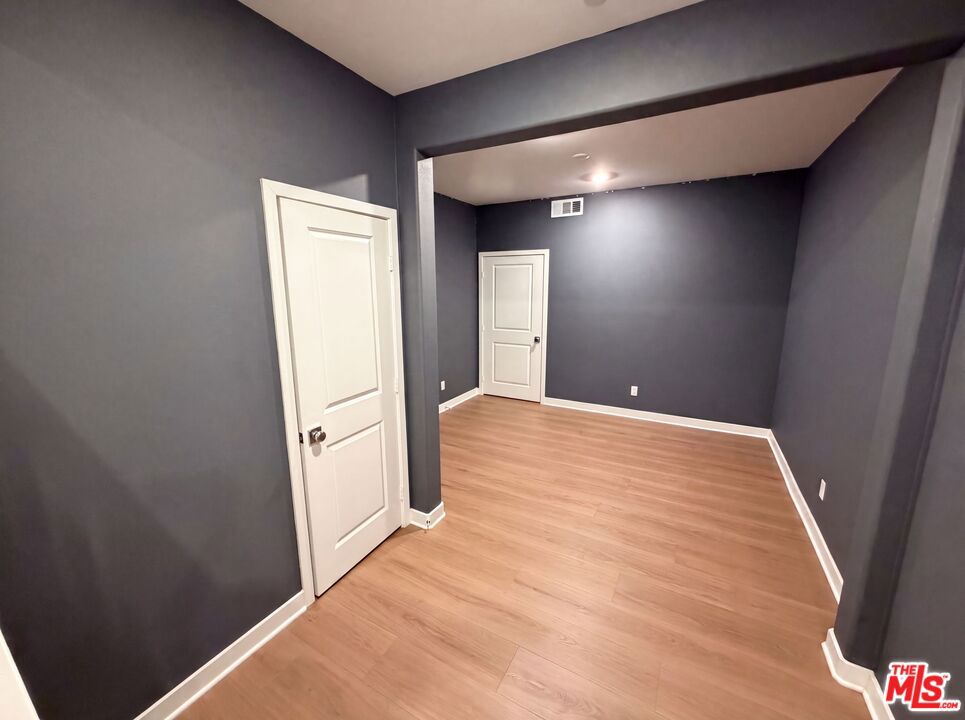1718 Hollyleaf Terrace Property Photo 20