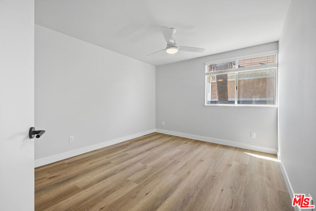 1337 S Hoover Street 1505 # 3 Property Photo 17