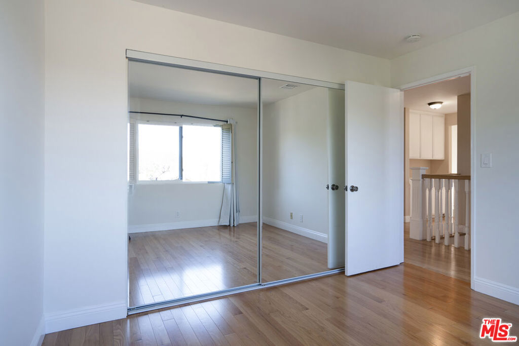 4245 Alhama Drive Property Photo 14