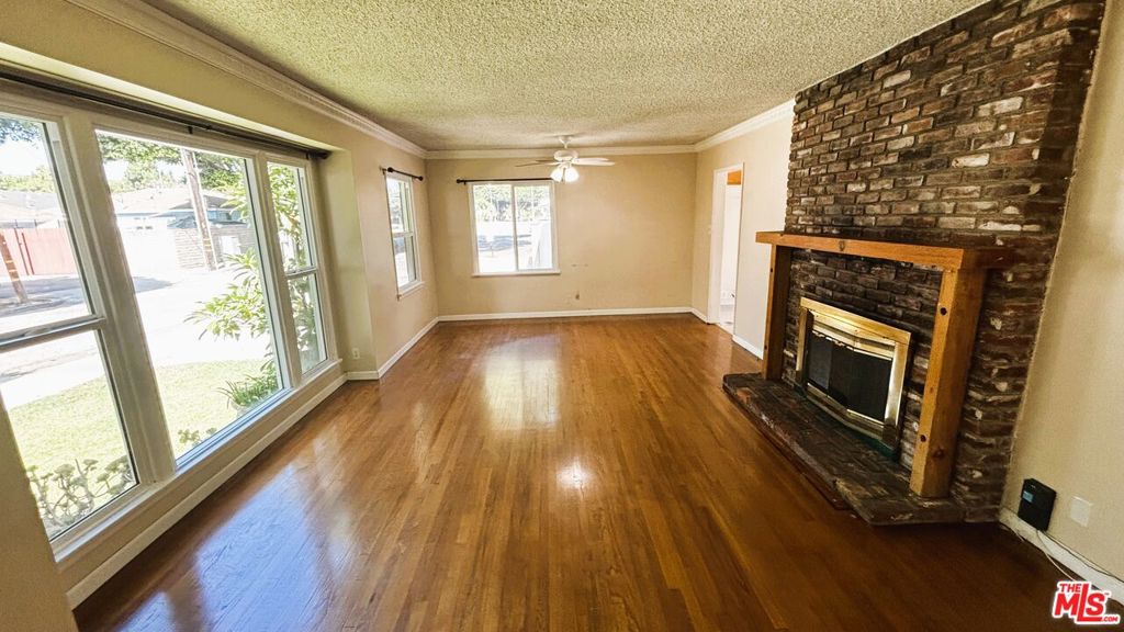 4318 Tuller Avenue Property Photo 5