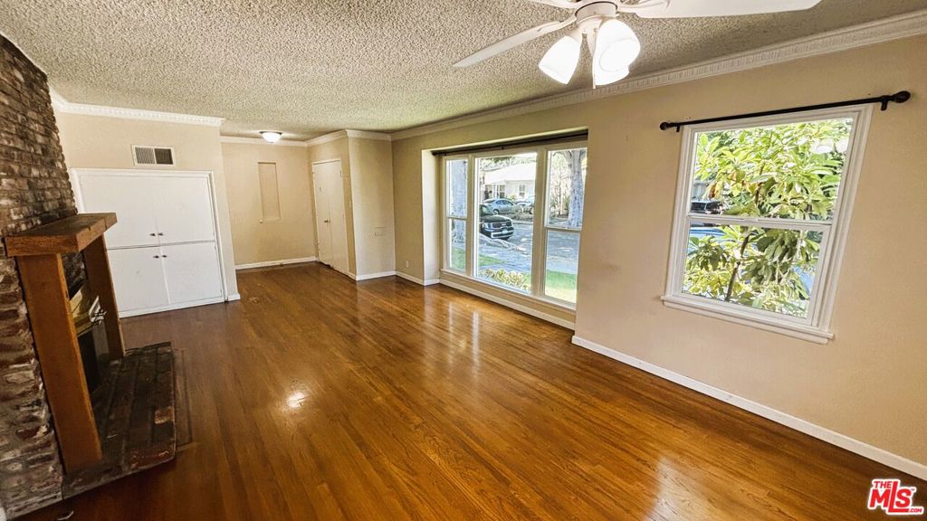 4318 Tuller Avenue Property Photo 6
