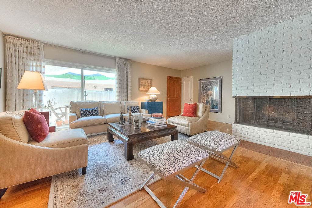 11118 Crenshaw Boulevard 1 Property Photo 16