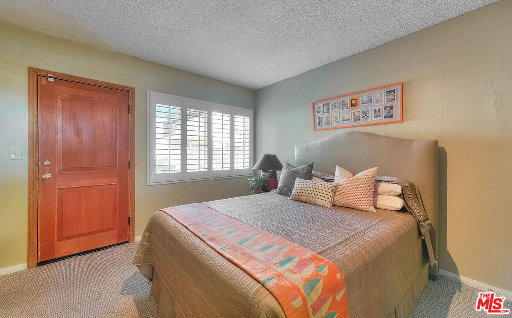 11118 Crenshaw Boulevard 1 Property Photo 39