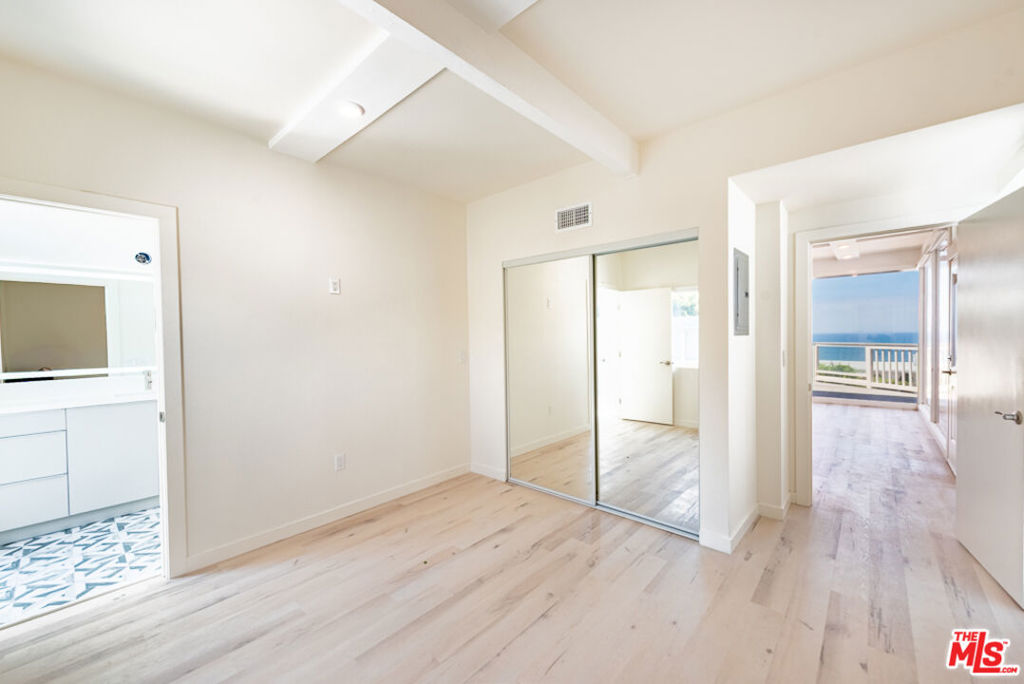 7273 Birdview Avenue Property Photo 6