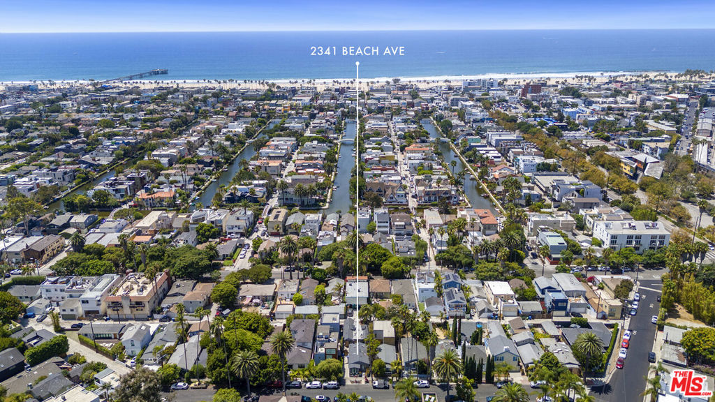 2341 Beach Avenue Property Photo 9