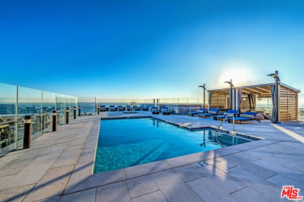 1755 Ocean Avenue 707 Property Photo 1