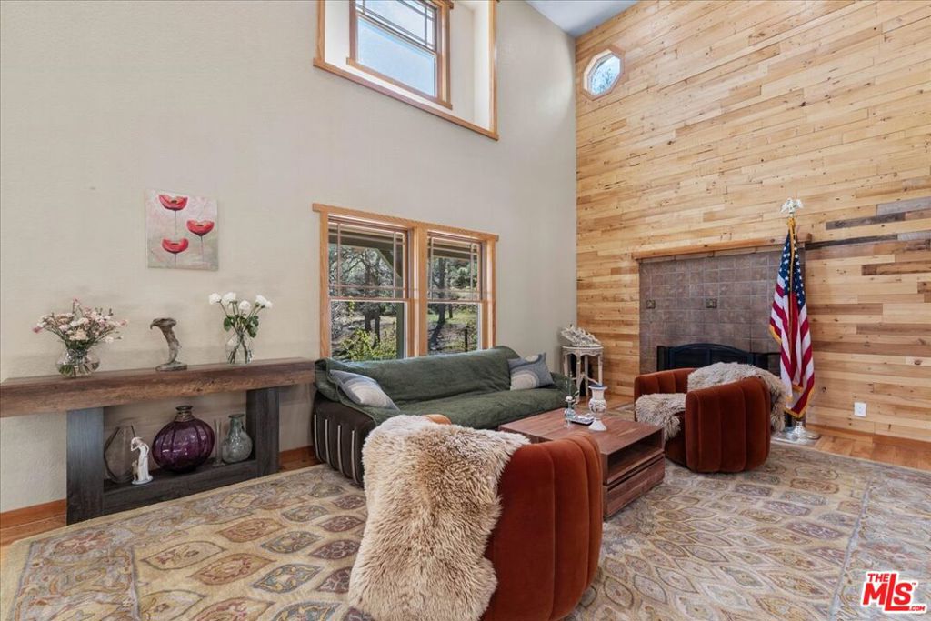 28200 Pine Canyon Road Property Photo 3