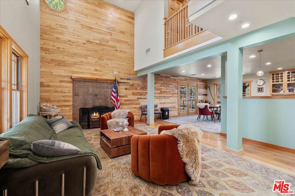 28200 Pine Canyon Road Property Photo 4