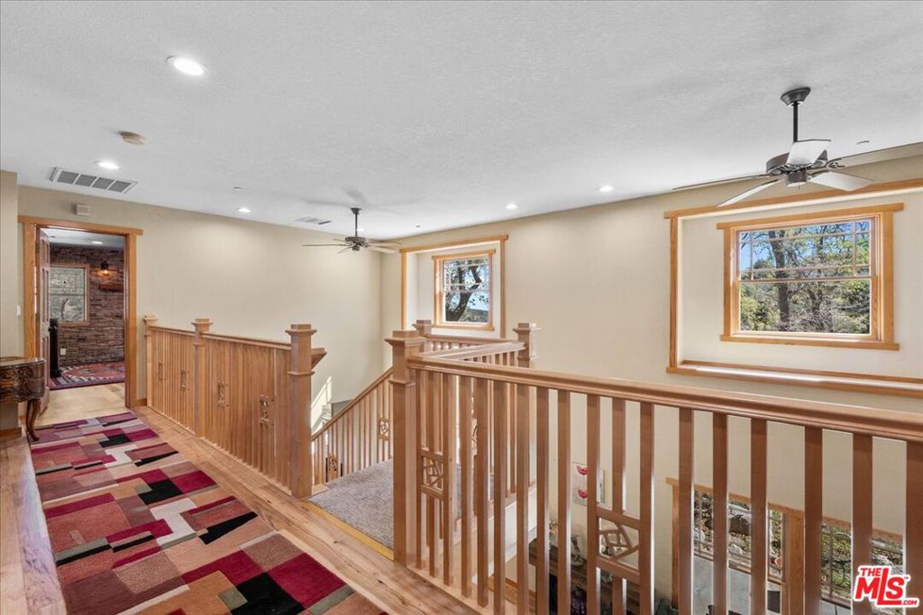 28200 Pine Canyon Road Property Photo 22