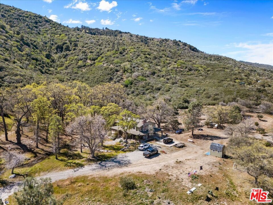 28200 Pine Canyon Road Property Photo 39