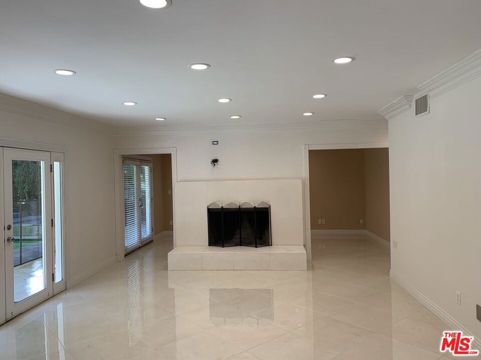 18162 Sweet Elm Drive Property Photo 6