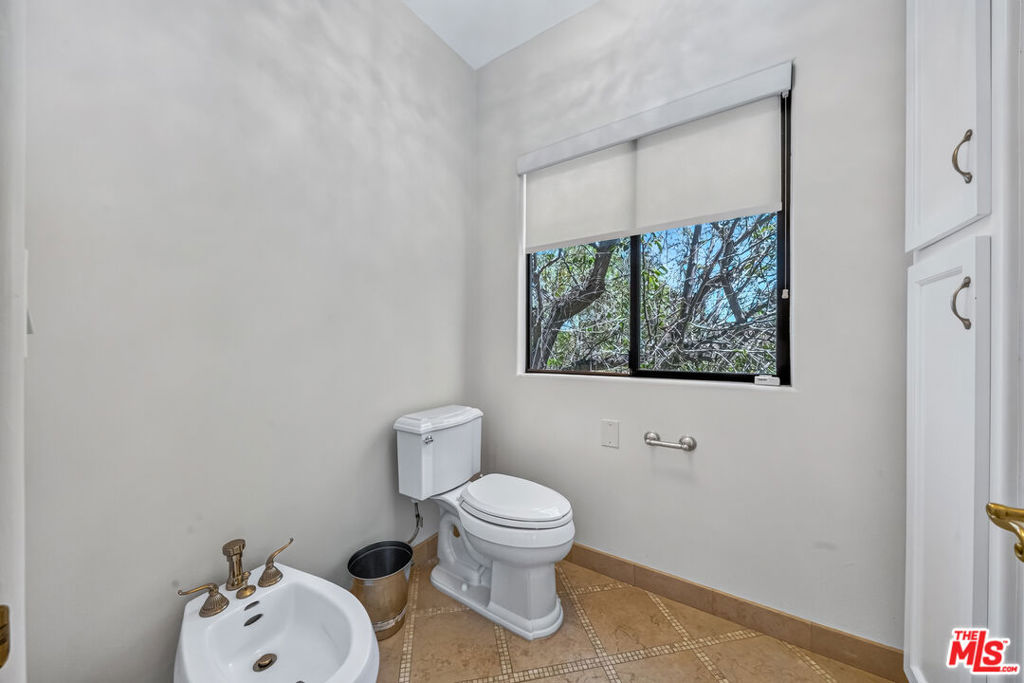 15656 Crownridge Place Property Photo 65