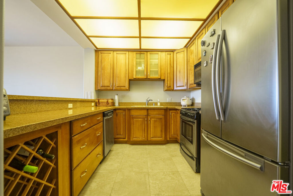 4568 W 1st Street 308 Property Photo 16