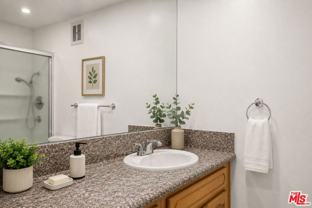 421 S La Fayette Park Place 210 Property Photo 13