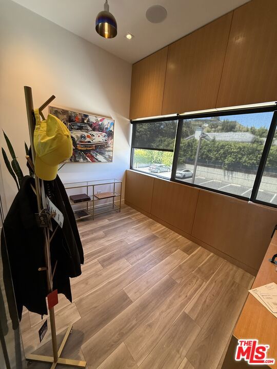 7773 W Sunset Boulevard E-f Property Photo 8