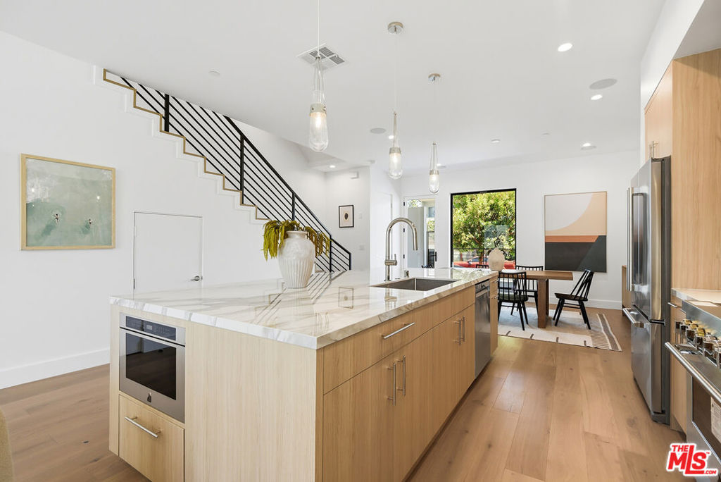 4095 Sawtelle Boulevard B Property Photo 10