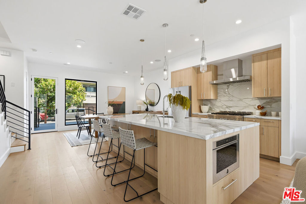 4095 Sawtelle Boulevard B Property Photo 11