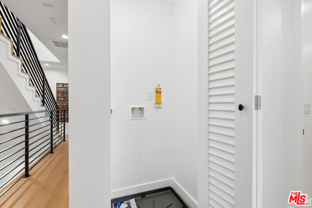 4095 Sawtelle Boulevard B Property Photo 20