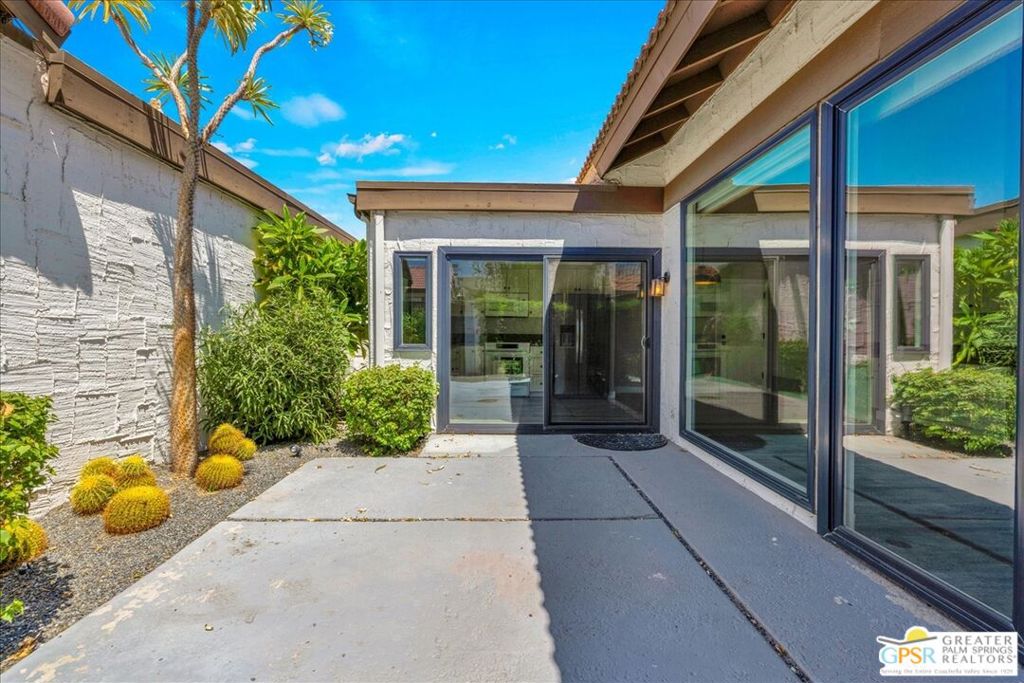2545 S Gene Autry Trail F Property Photo 20