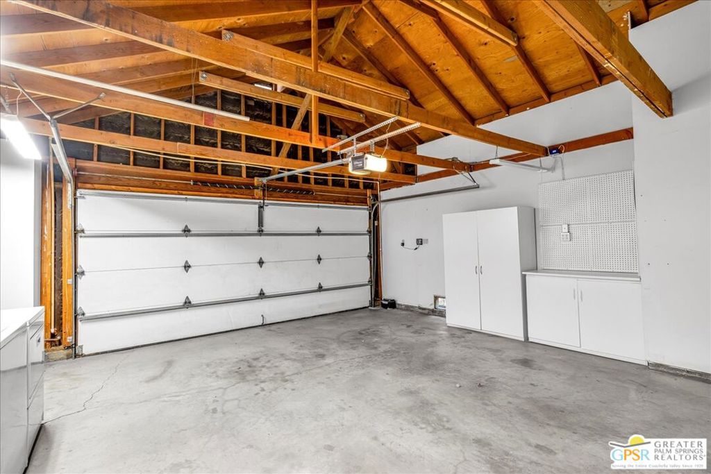 2545 S Gene Autry Trail F Property Photo 39