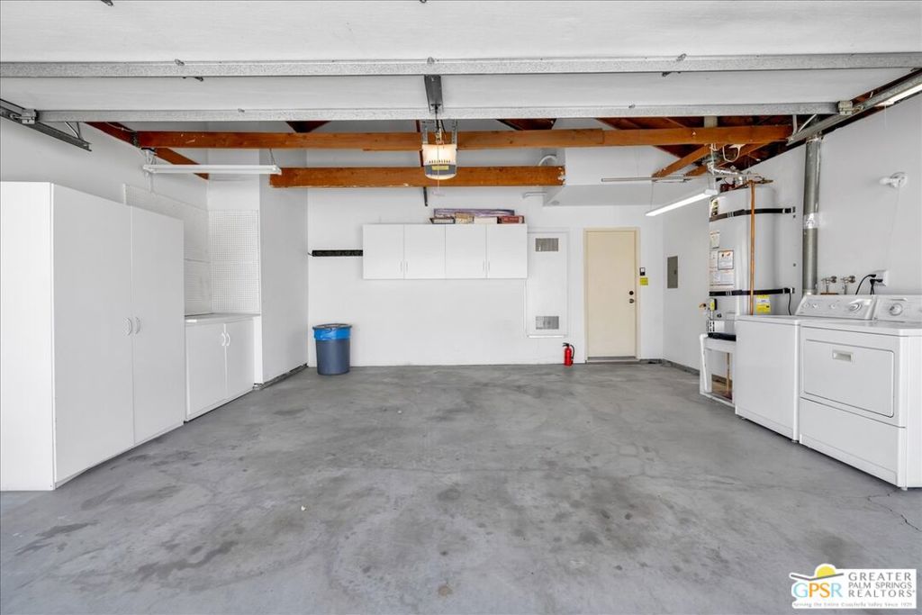2545 S Gene Autry Trail F Property Photo 40