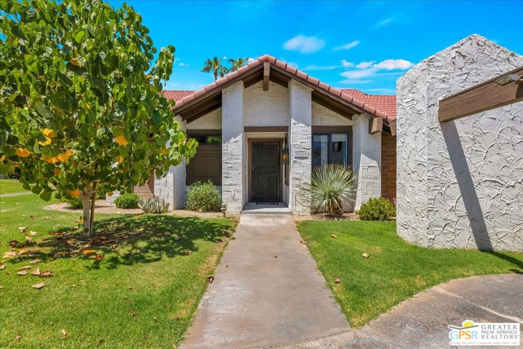 2545 S Gene Autry Trail F Property Photo 41