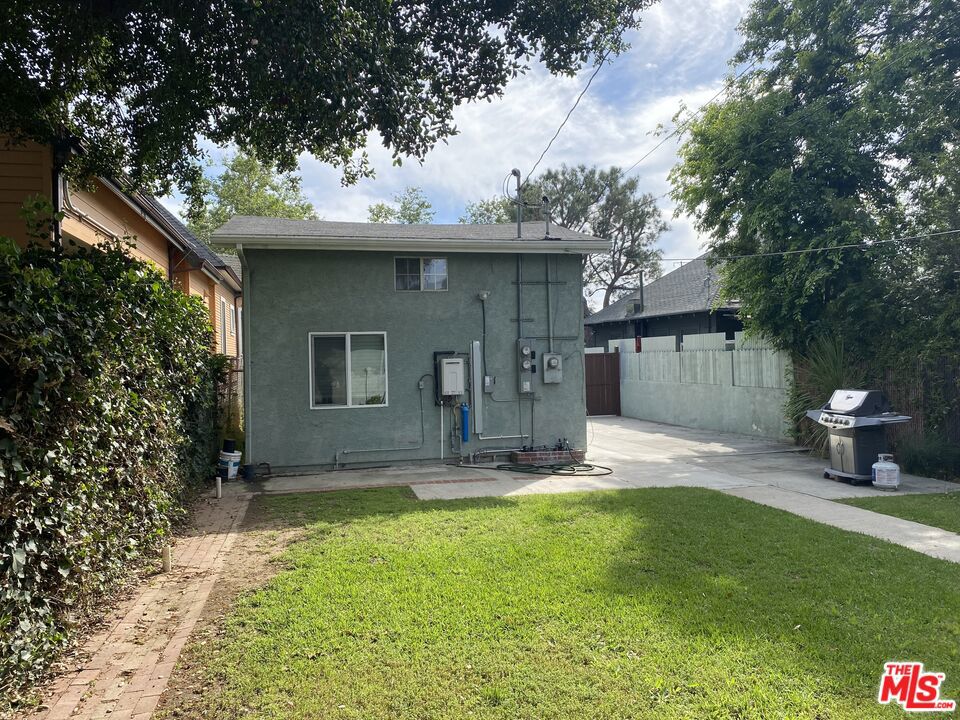6417 Crescent Street Property Photo 21