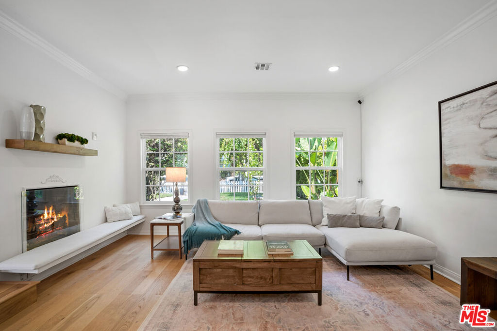4744 Camellia Avenue Property Photo 25