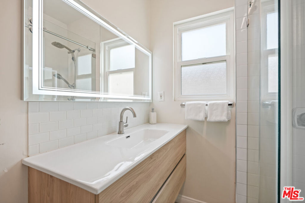 4744 Camellia Avenue Property Photo 38