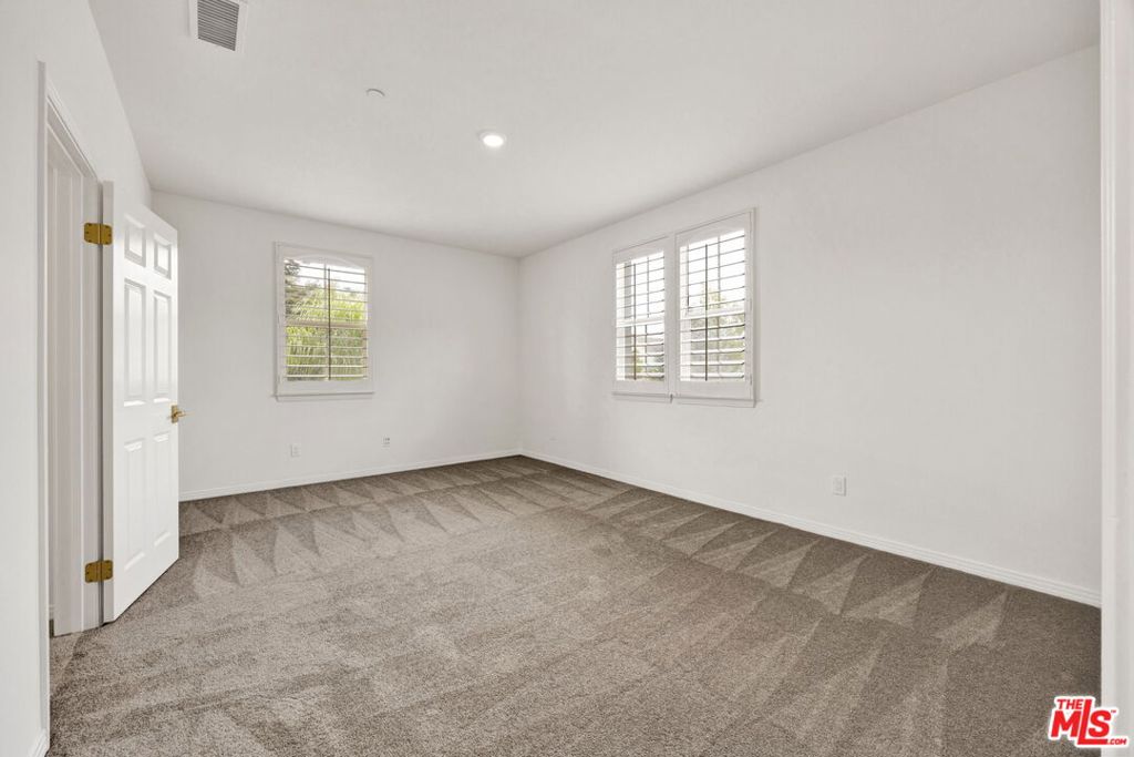 680 Adirondack Lane Property Photo 40