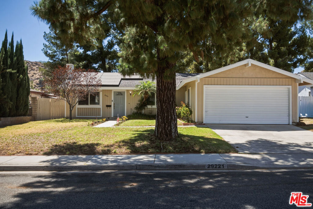 29221 Florabunda Road Property Photo