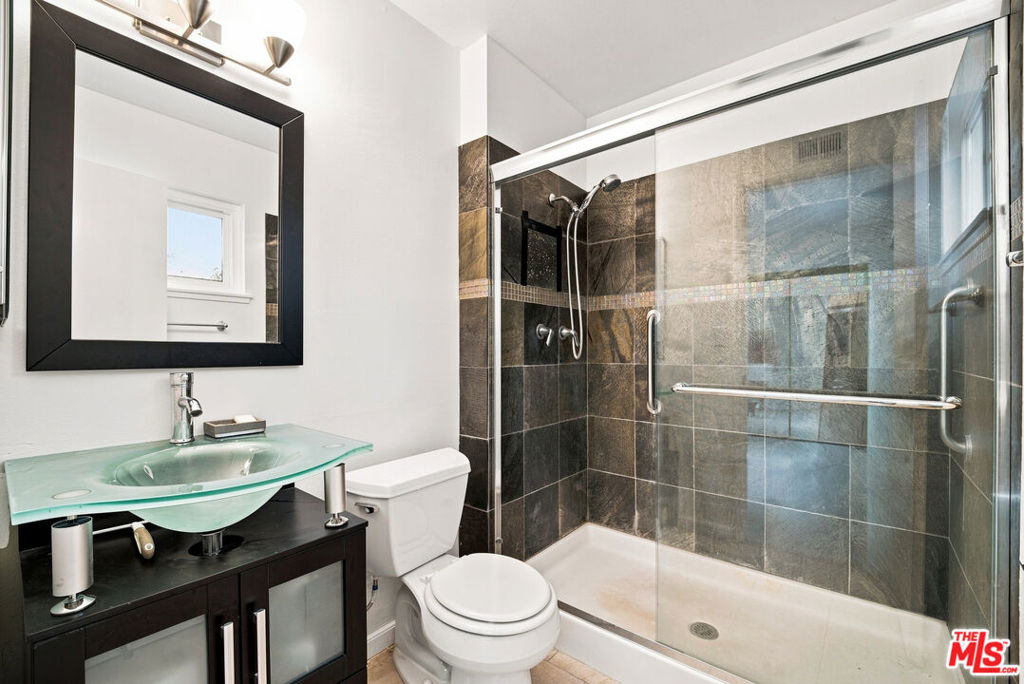 29221 Florabunda Road Property Photo 14