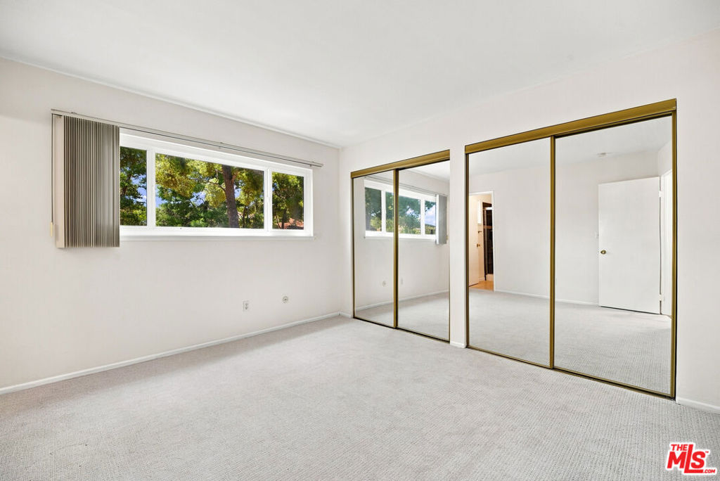 29221 Florabunda Road Property Photo 15